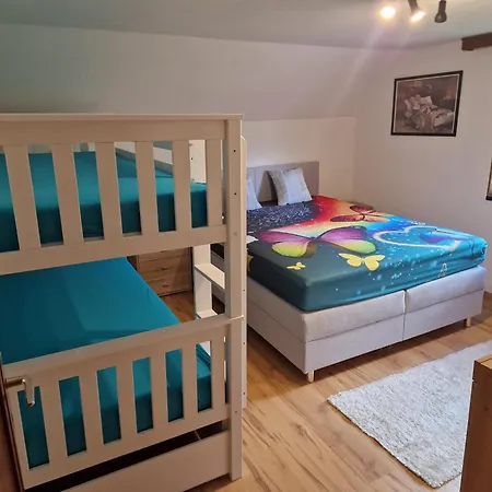 Casa vacanze Mit Bergblick Am Wald